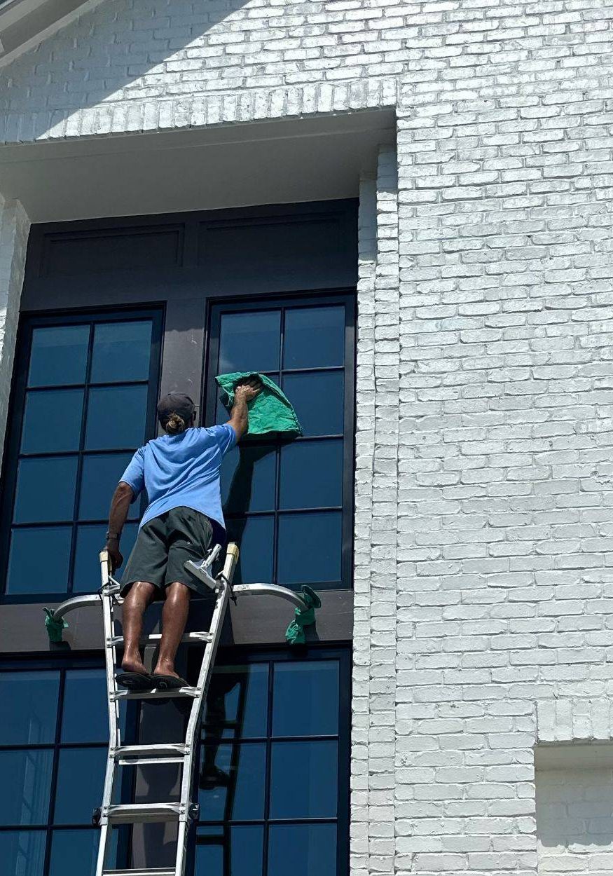 Optimum Window Washing Fb (4)